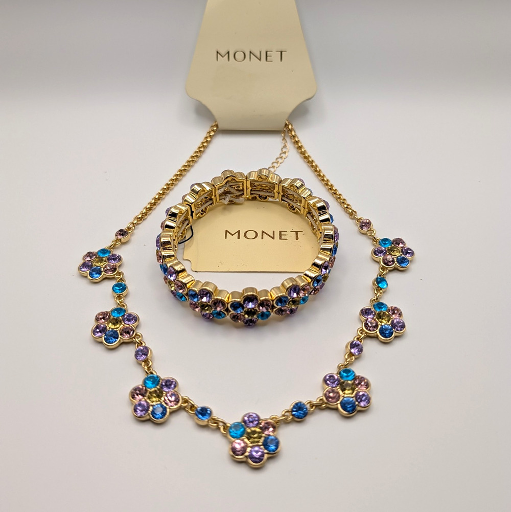 Monet Gold Tone Flower Crystal Necklace Bracelet Set Blue Purple Pink Adjustable